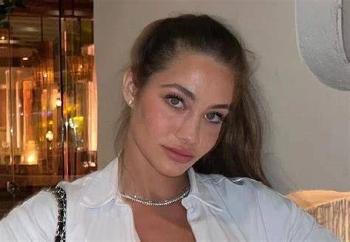 Celina Smith Height: A Comprehensive Guide to Her Life, Career, and Achievements