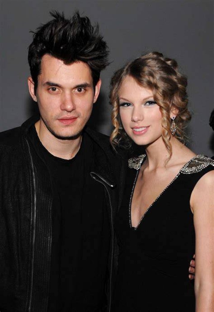 Taylor Swift's Age During Her Relationship with John Mayer: A Comprehensive Look